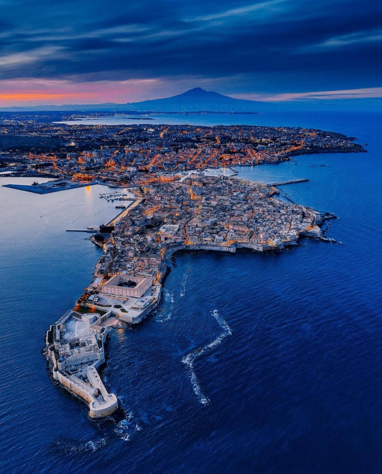Simona'S Home Ortigia Syracuse Buitenkant foto